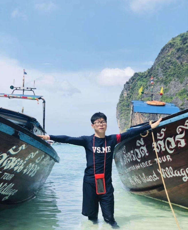 在路上的第一张照片--云霄征婚网