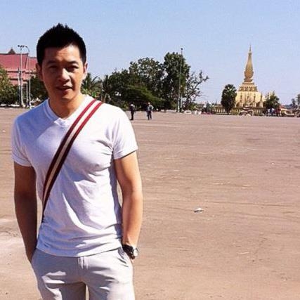 稳稳的男人的第一张照片--云霄征婚网