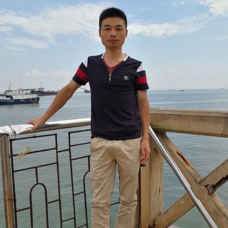 一个人的等待的第一张照片--云霄征婚网