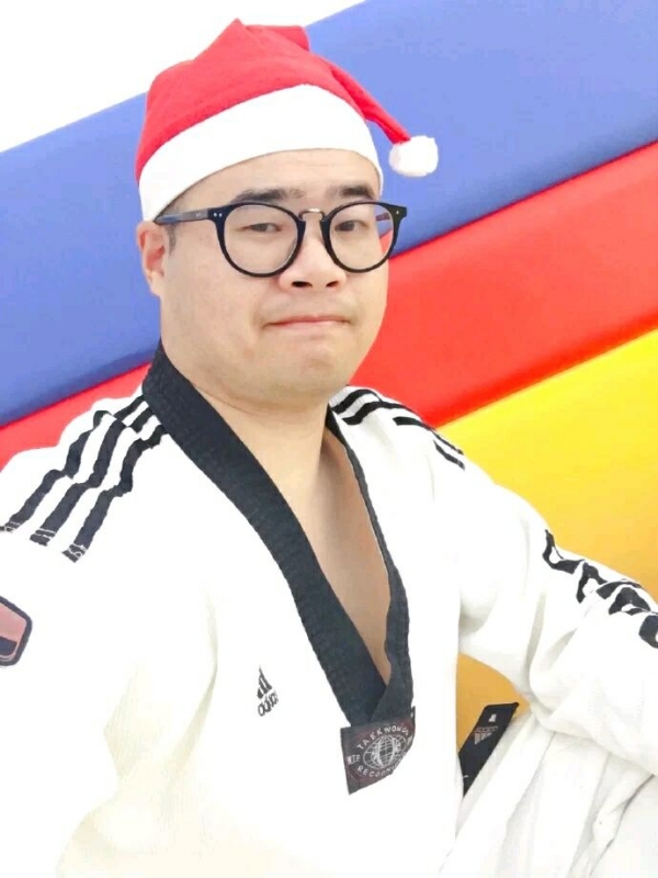 何当重相见的第一张照片--云霄征婚网