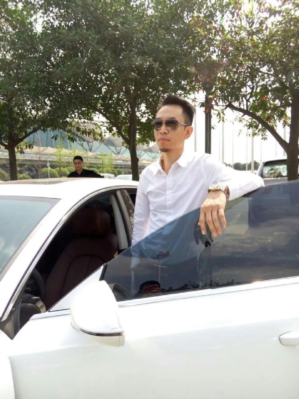 杨岳的第一张照片--云霄征婚网