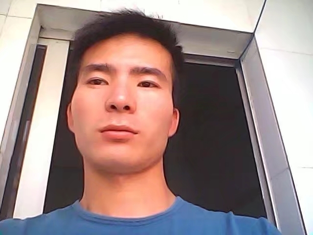 冰冻水果郎的第一张照片--云霄征婚网