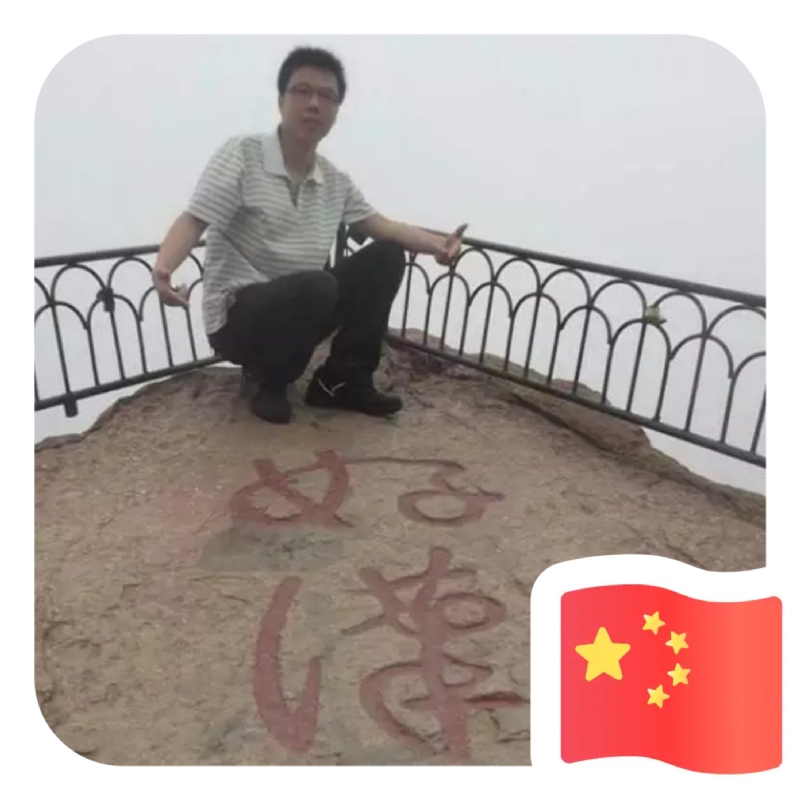 一只小虎牙的第一张照片--云霄征婚网