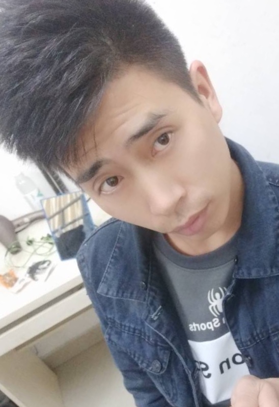 真心交友的第一张照片--云霄征婚网