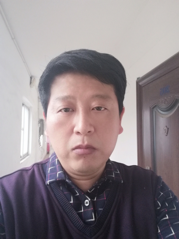 夜色温柔的第四张照片--云霄征婚网