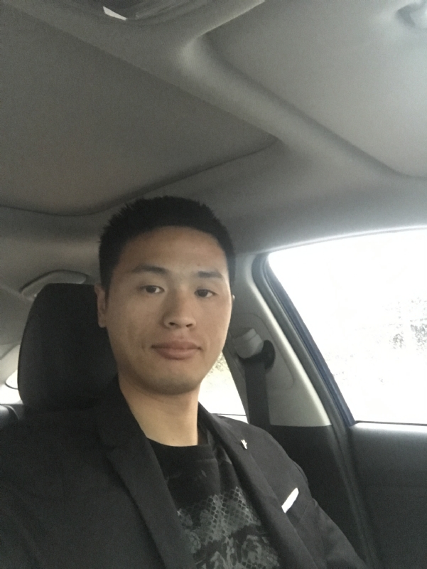 向前走的第一张照片--云霄征婚网