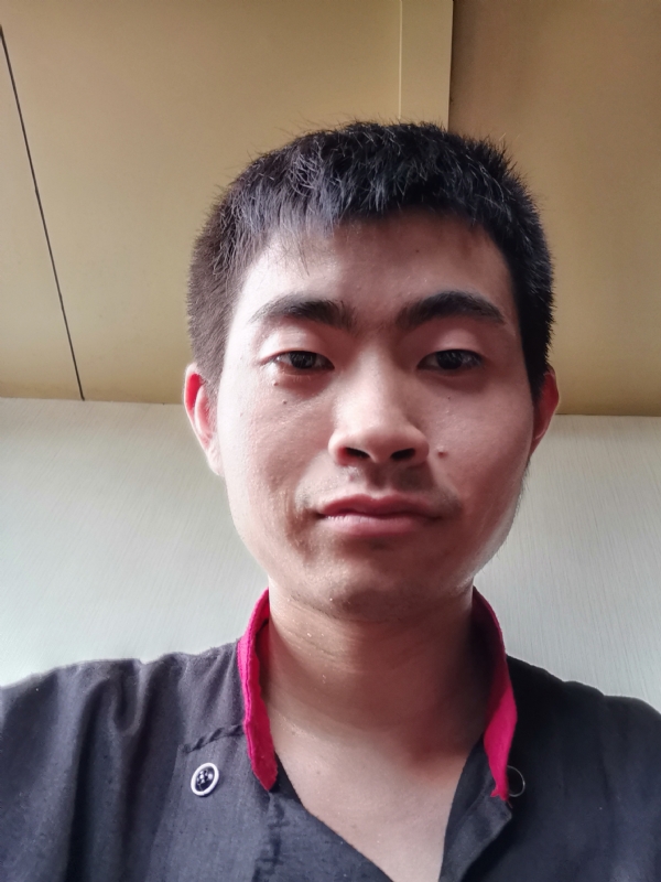 嗯的第一张照片--云霄征婚网