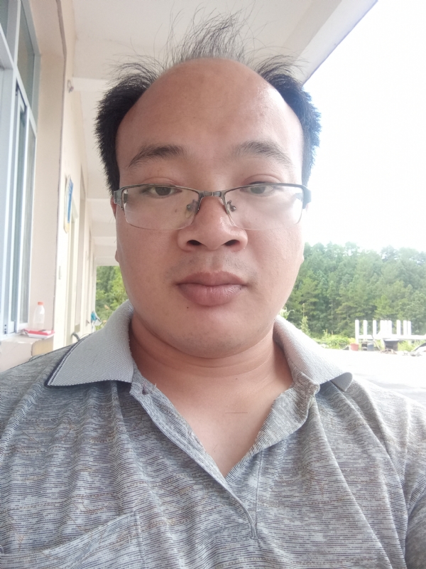 蓝色星空的第一张照片--云霄征婚网