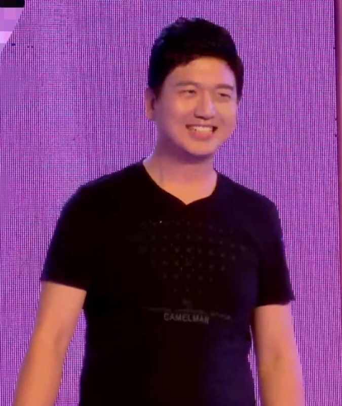 风继续吹的第一张照片--云霄征婚网