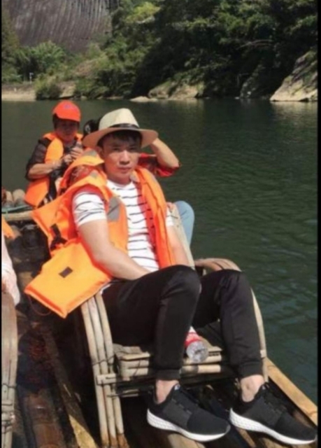 bye的第二张照片--云霄征婚网