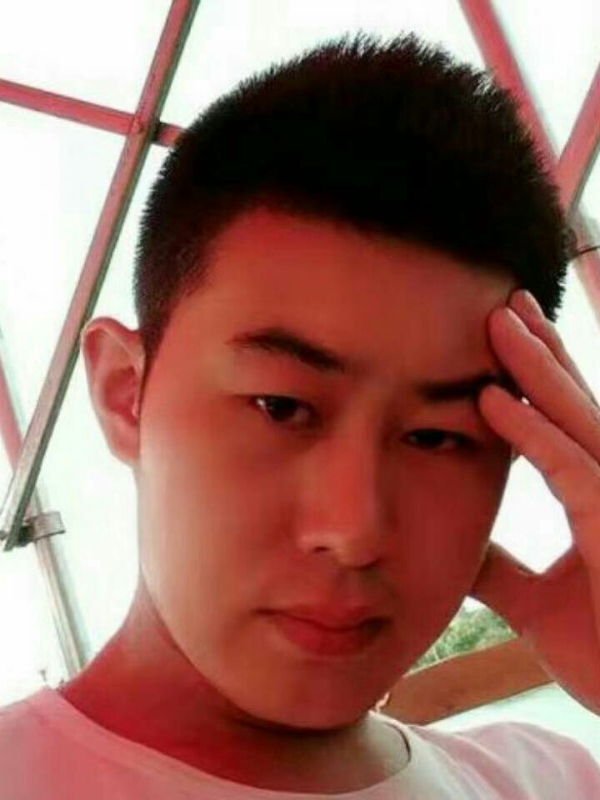 淡漠的第一张照片--云霄征婚网