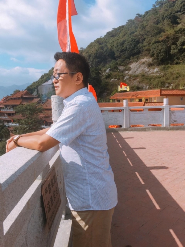 安斌的第一张照片--云霄征婚网