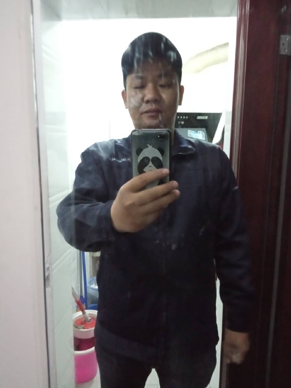 寂寞丑小鸭的第一张照片--云霄征婚网