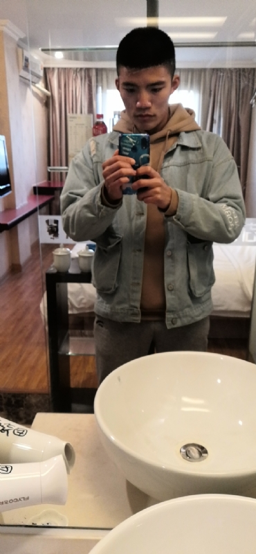 爱上一座陈的第一张照片--云霄征婚网