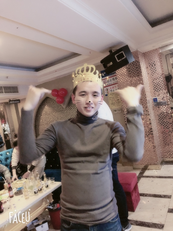 老实人的第一张照片--云霄征婚网