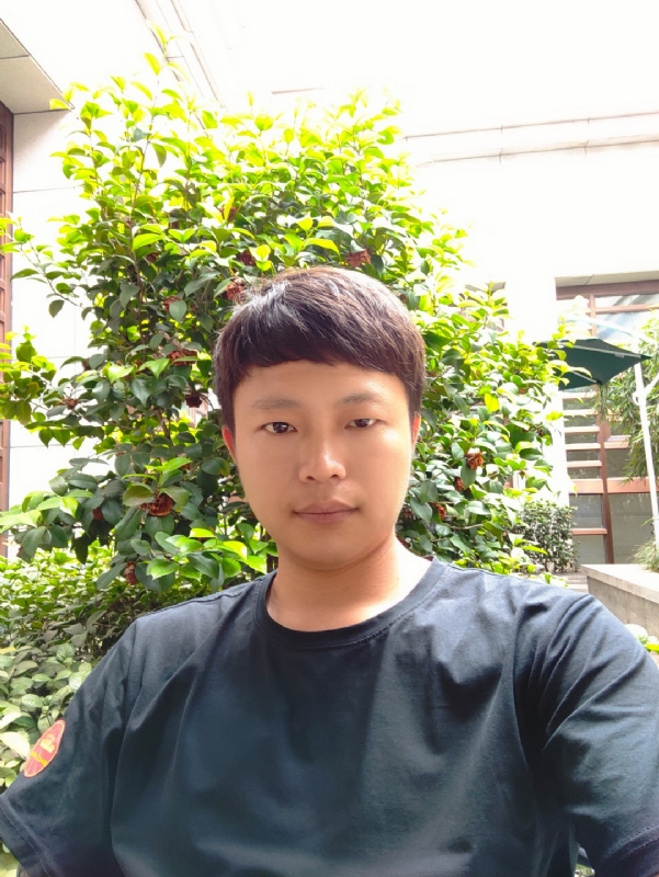 谈情说爱的第二张照片--云霄征婚网