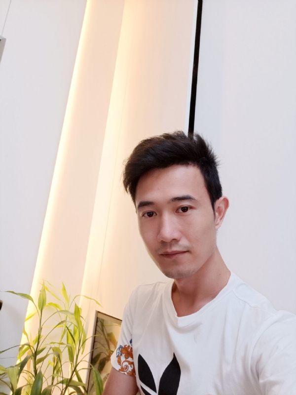 简的第一张照片--云霄征婚网