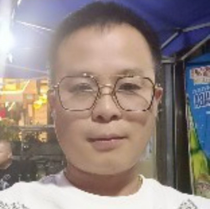 逍遥霸道的第一张照片--云霄征婚网