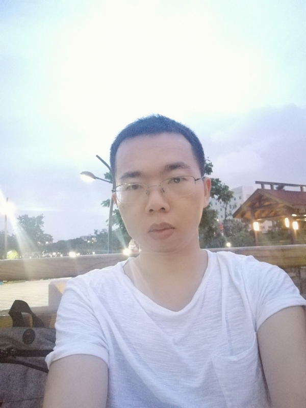 逮竹的第一张照片--云霄征婚网