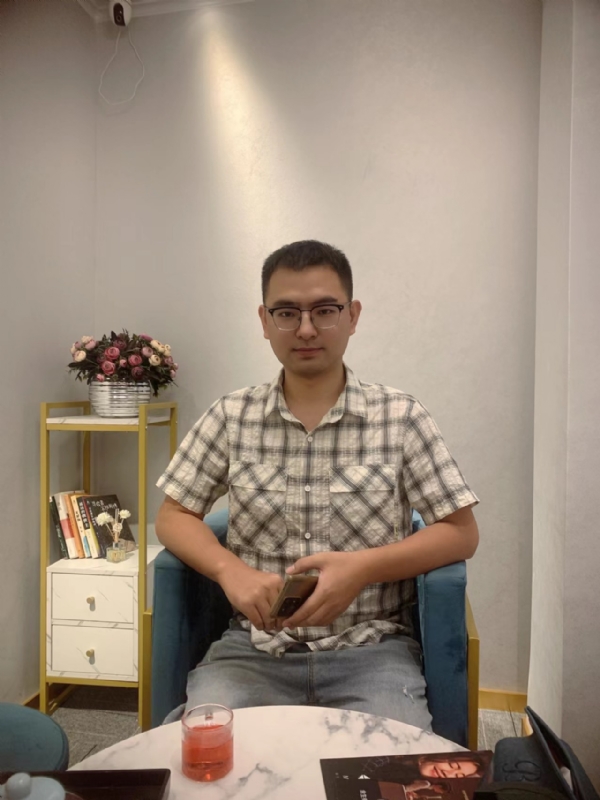 微尘的第五张照片--云霄征婚网