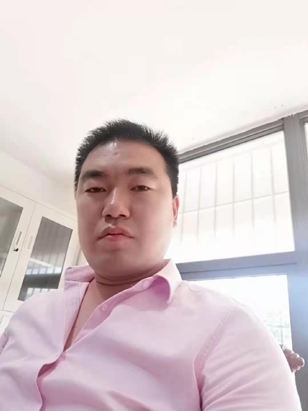 命运的打拼的第一张照片--云霄征婚网