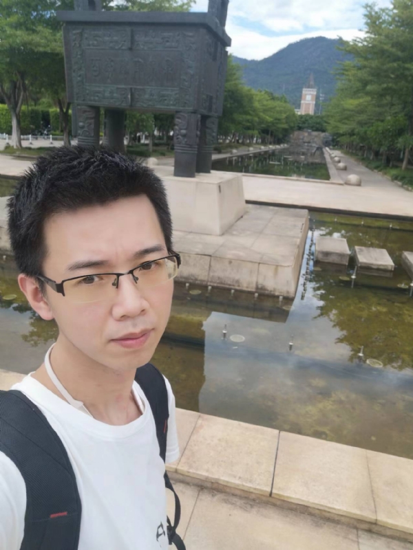 云杰的第二张照片--云霄征婚网