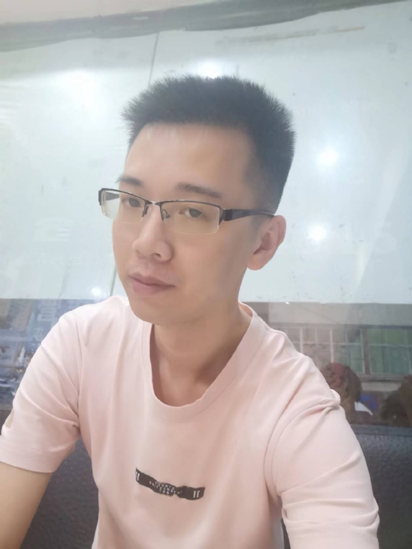 云杰的第三张照片--云霄征婚网