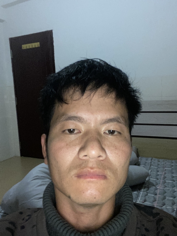开心的第三张照片--云霄征婚网