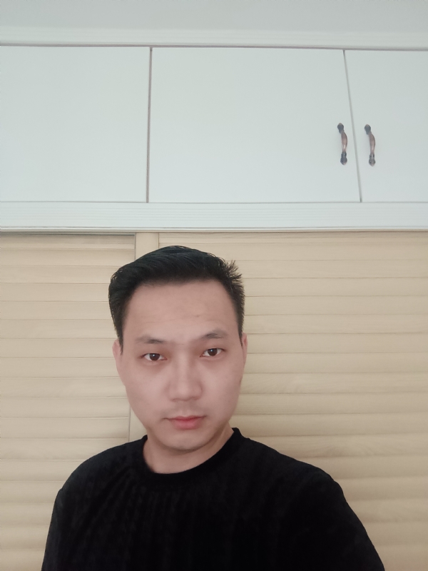 真心求缘的第一张照片--云霄征婚网