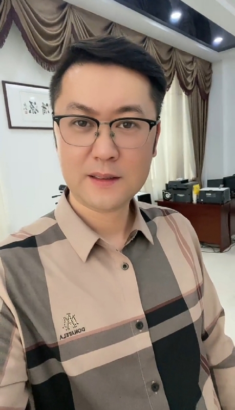 勤勉的第一张照片--云霄征婚网