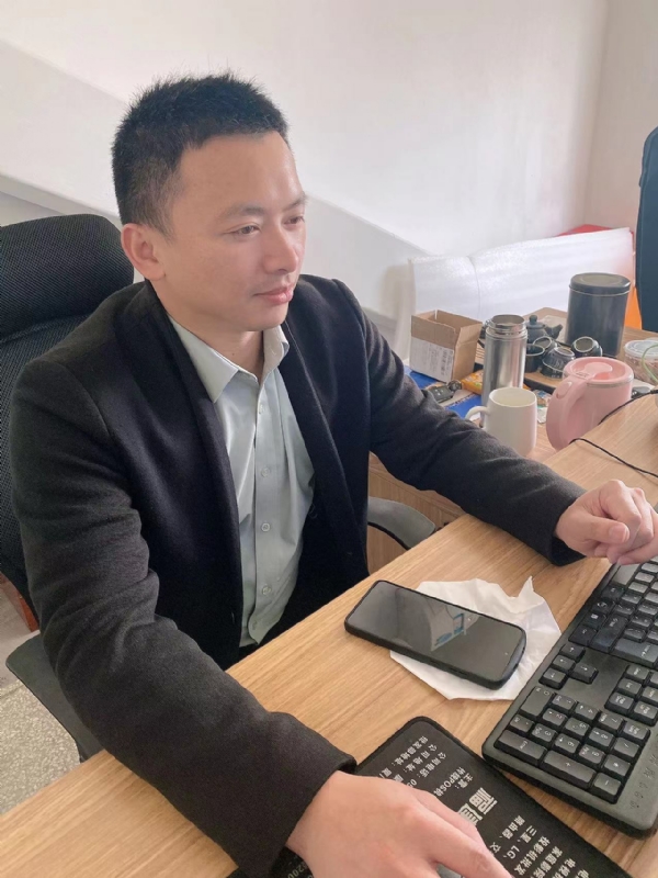 落叶知秋的第一张照片--云霄征婚网