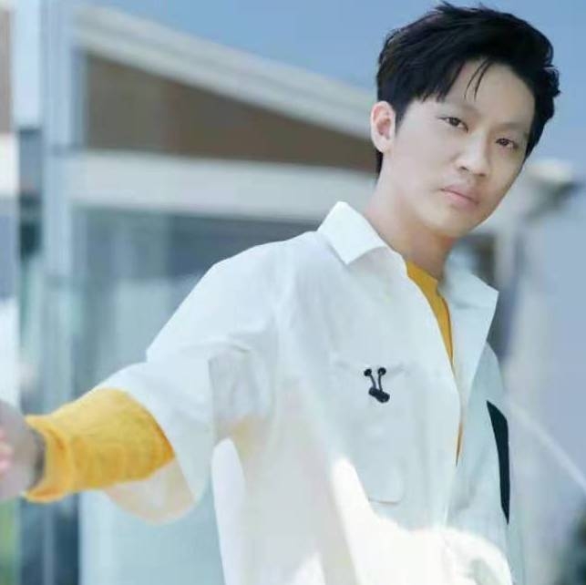 极品楚男的第二张照片--云霄征婚网