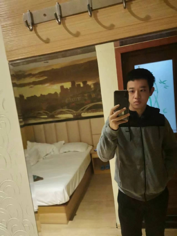 阵雨的第一张照片--云霄征婚网