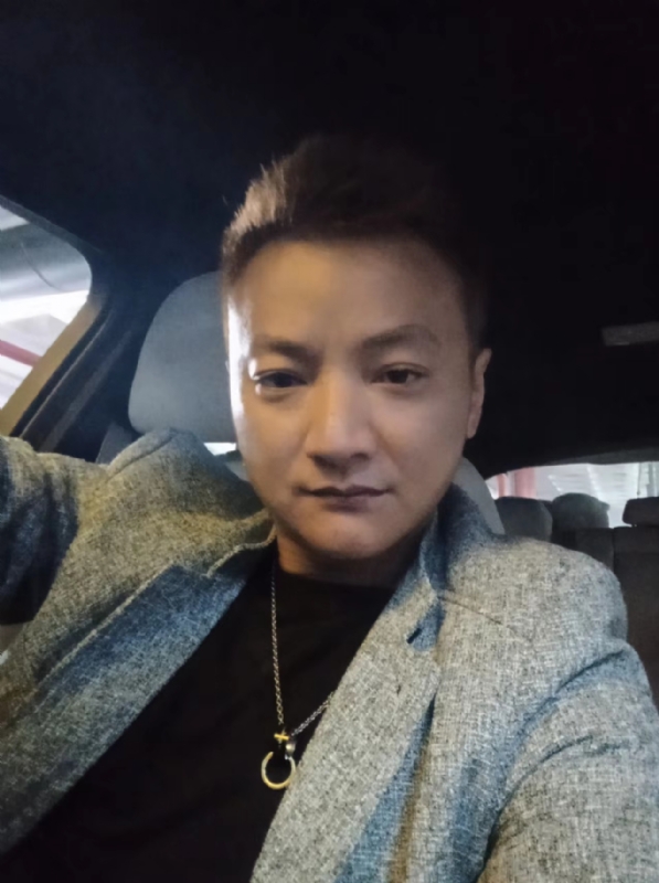 夜、有雨敲窗的第三张照片--云霄征婚网