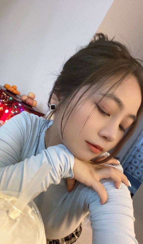 艳秋的第一张照片--云霄征婚网