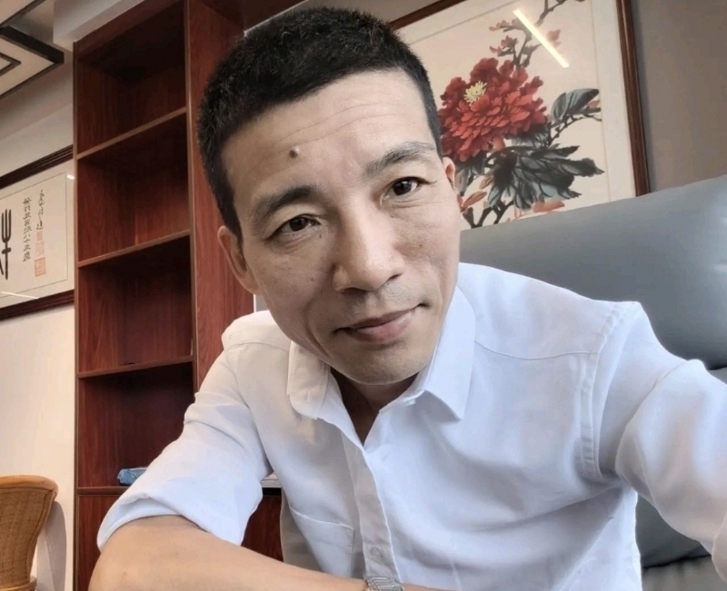 清风四海的第一张照片--云霄征婚网