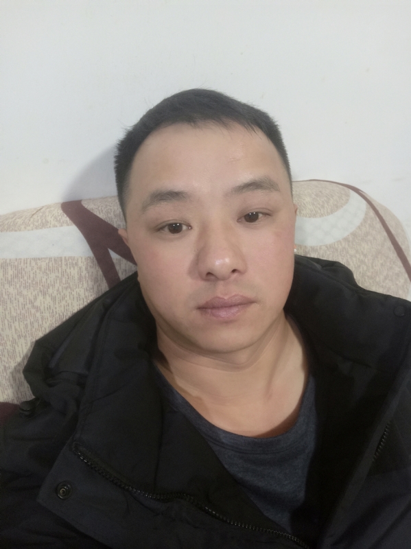 辉荣的第一张照片--云霄征婚网