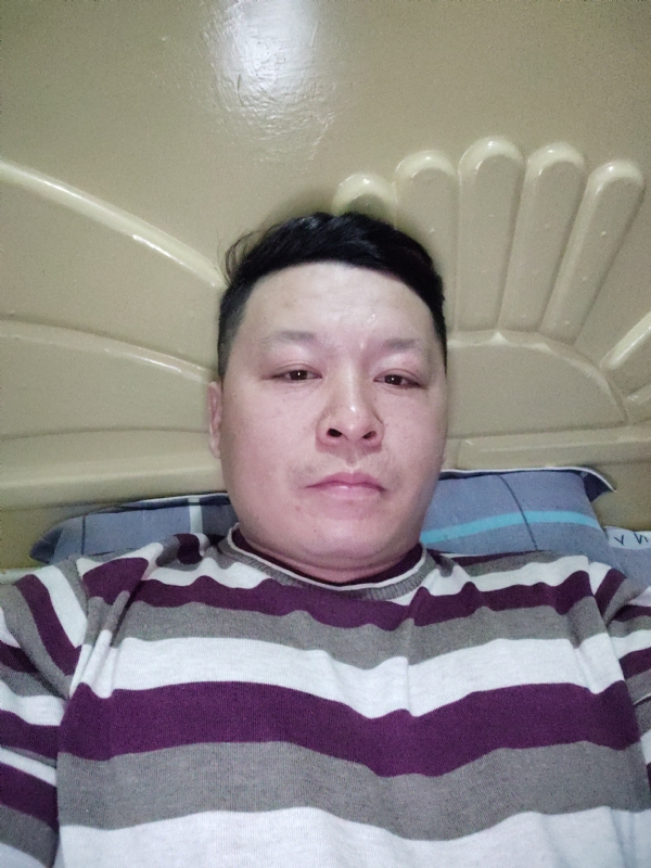 luwei的第一张照片--云霄征婚网