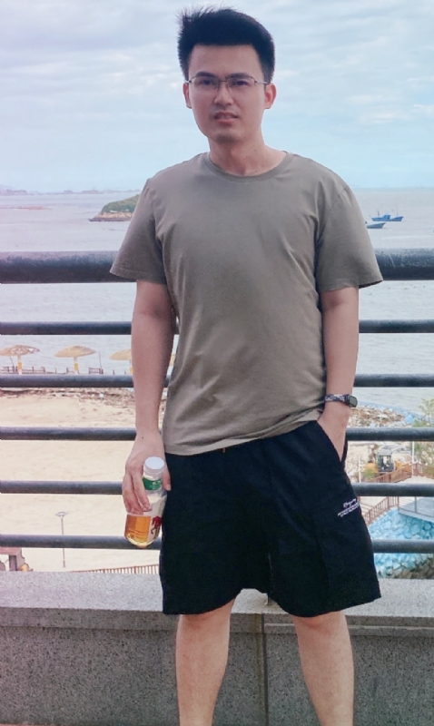 火花的第一张照片--云霄征婚网