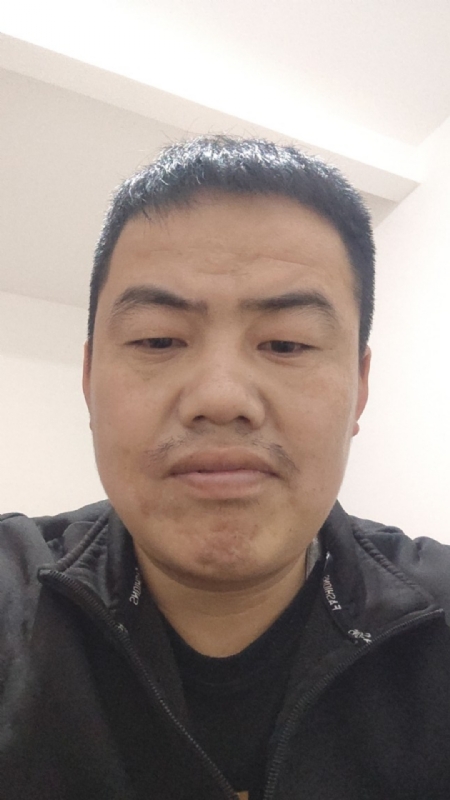 给予微笑的第二张照片--云霄征婚网